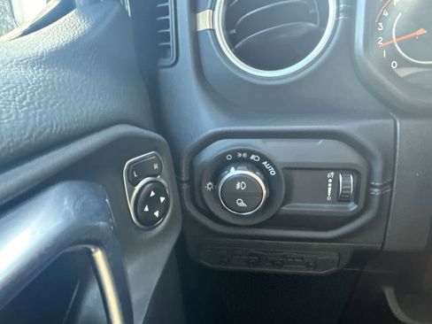 New 2026 Jeep Gladiator Sport image 16