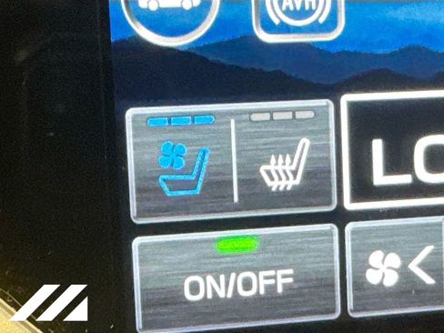 Used 2023 Subaru Ascent Touring AWD/4WD image 23