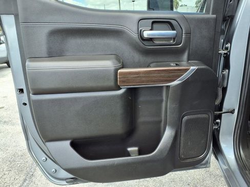 Used 2021 Chevrolet Silverado 1500 RST image 21