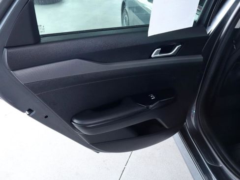 Used 2021 Kia K5 LXS FWD image 29