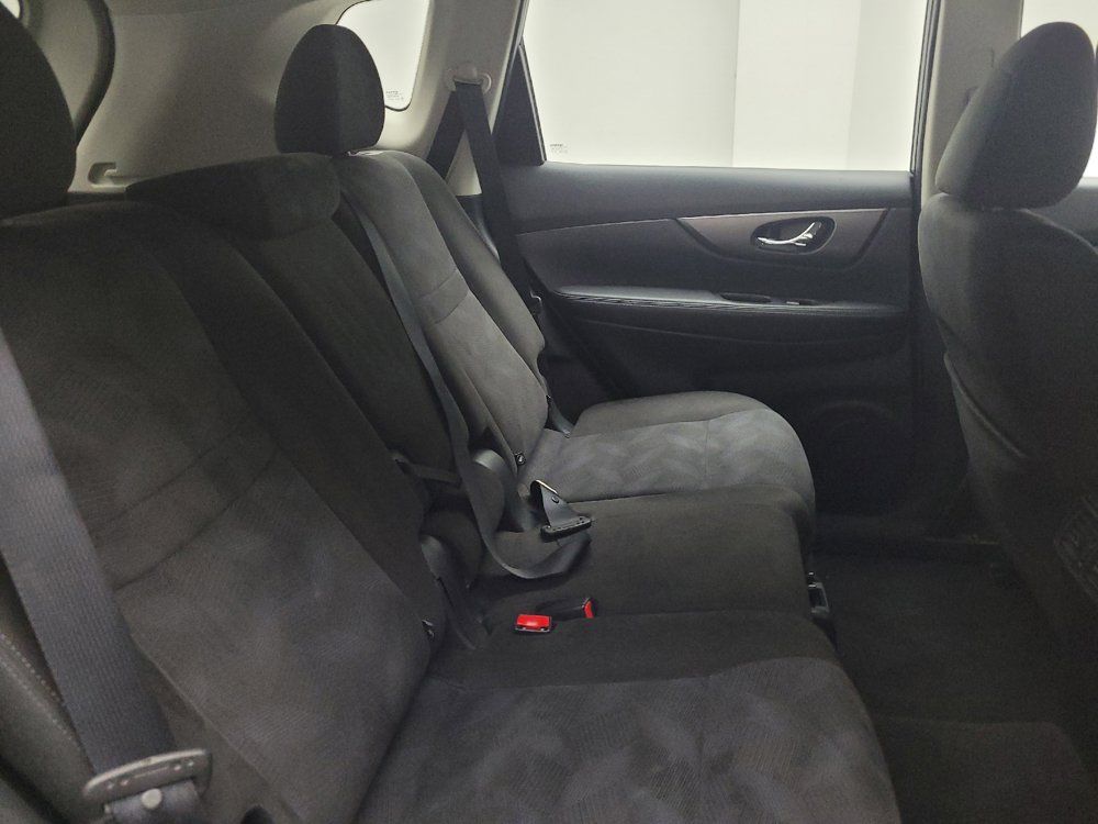 Used 2015 Nissan Rogue S AWD/4WD image 19