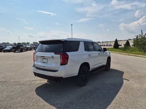 Used 2023 GMC Yukon Denali AWD/4WD image 5
