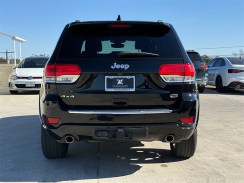 Used 2018 Jeep Grand Cherokee Overland image 7