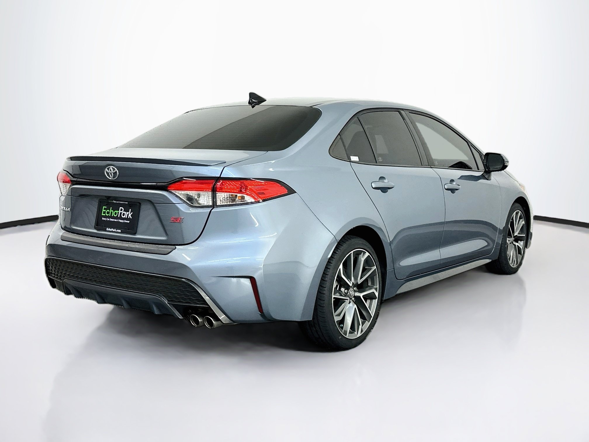 Used 2021 Toyota Corolla SE w/ Carpet Mat Package (TMS) FWD image 9