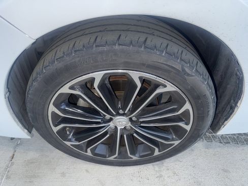 Used 2016 Toyota Corolla L image 3