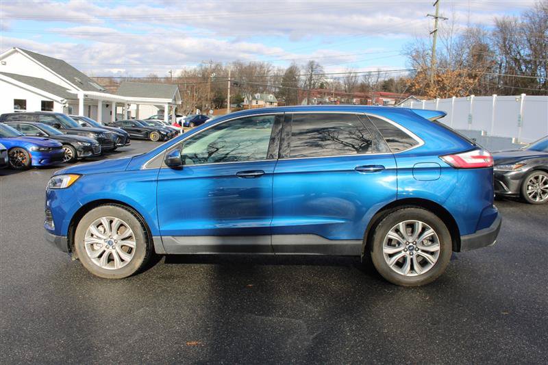 Used 2022 Ford Edge Titanium w/ Equipment Group 301A AWD/4WD image 5