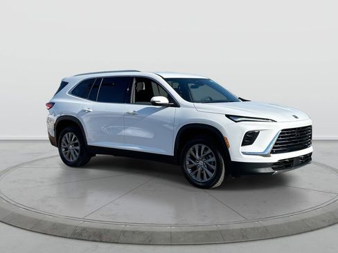 Used 2026 Buick Enclave Preferred w/ Power Package FWD image 2