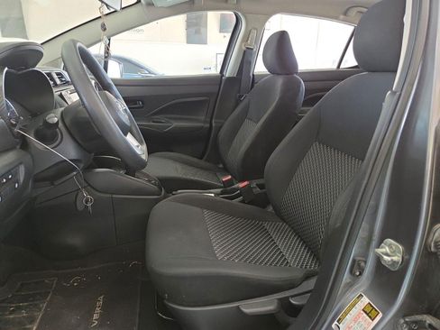 Used 2021 Nissan Versa S FWD image 2