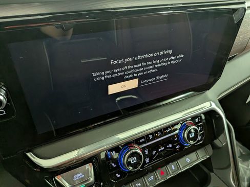 New 2026 GMC Sierra 2500 Denali Ultimate AWD/4WD image 24