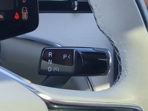 Used 2025 Volvo EX90 Ultra AWD/4WD image 29