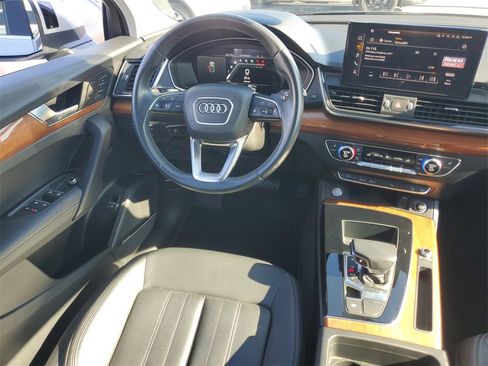 Used 2022 Audi Q5 2.0T Premium Plus w/ Premium Plus Package image 12