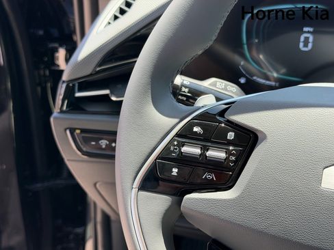 New 2026 Kia Niro EX FWD image 14