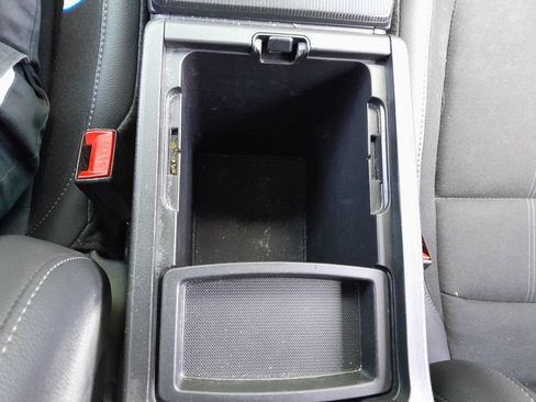 Used 2025 Honda Civic Sport image 28
