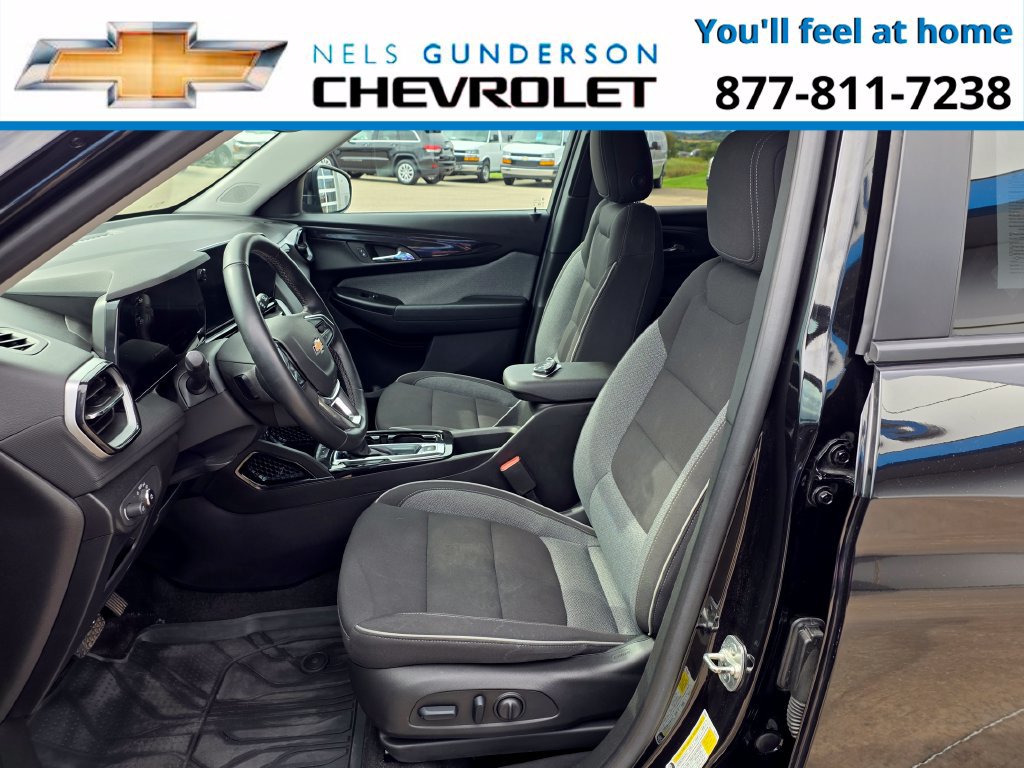 Used 2024 Chevrolet TrailBlazer LT w/ Convenience Package AWD/4WD image 15