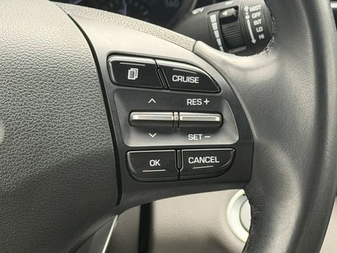 Used 2020 Hyundai Elantra Value Edition FWD image 48