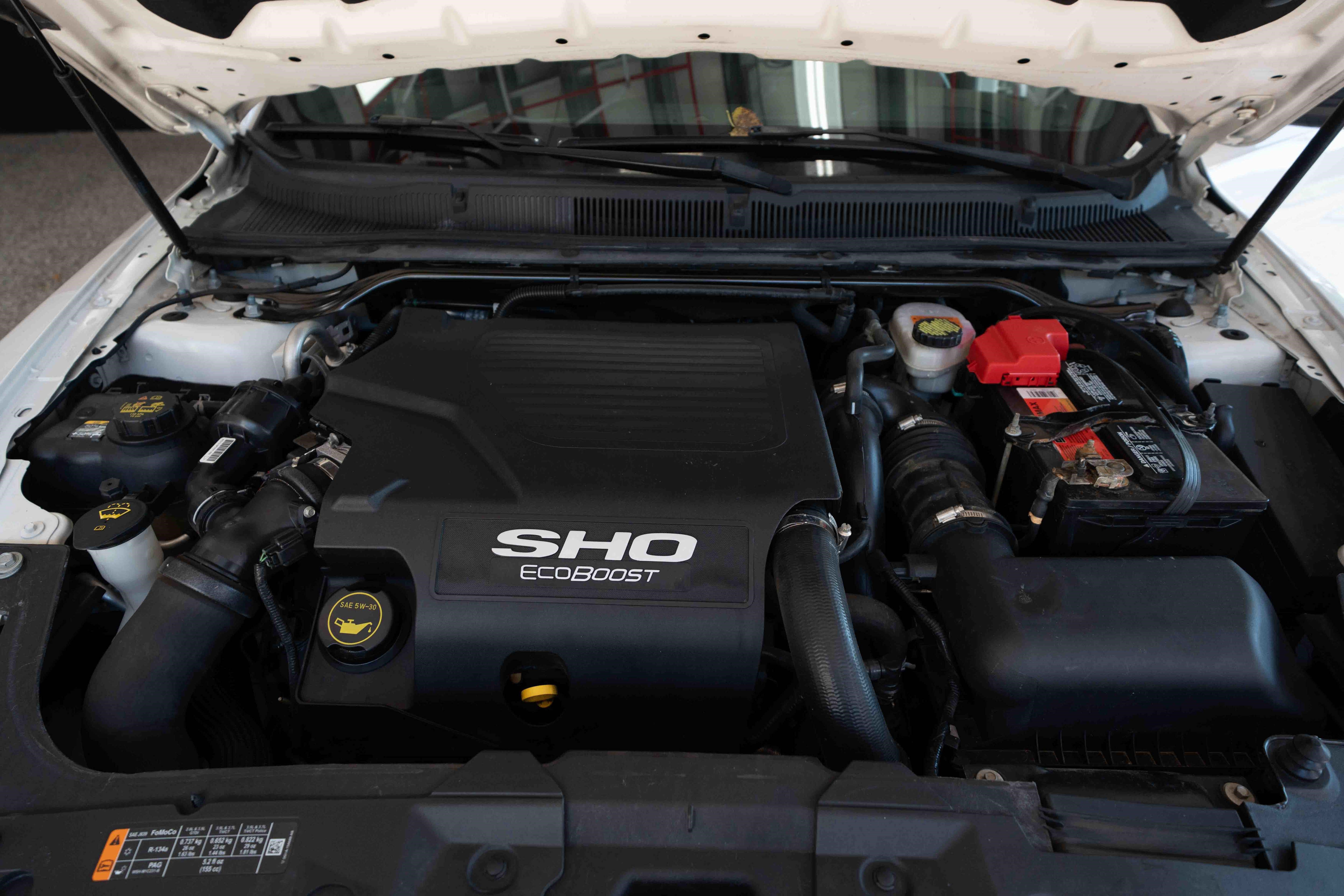 Used 2018 Ford Taurus SHO AWD/4WD image 29