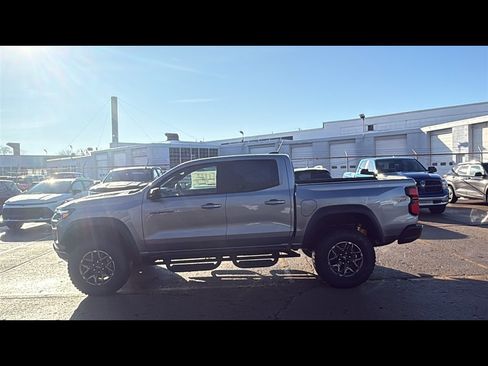 New 2026 Chevrolet Colorado ZR2 w/ Technology Package image 3