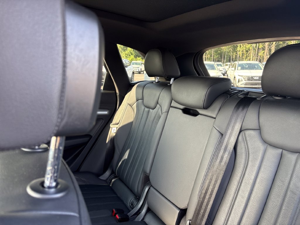 Used 2020 Audi Q5 2.0T Premium w/ Titanium Sport Package AWD/4WD image 21