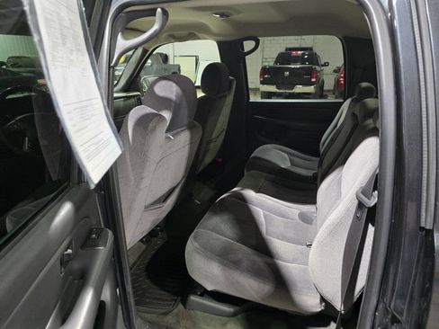 Used 2005 GMC Sierra 1500 SLE w/ Off-Road Package image 34