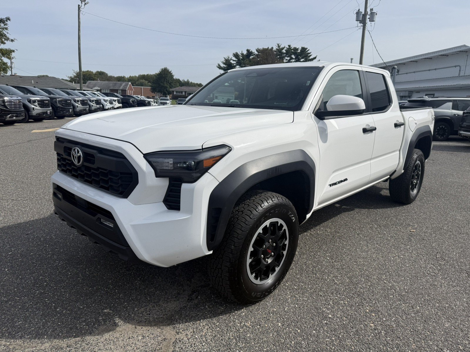 Used 2025 Toyota Tacoma TRD Off-Road AWD/4WD image 7