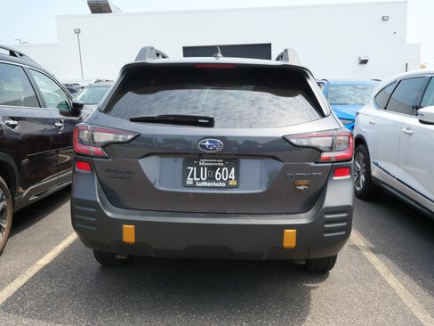 Used 2025 Subaru Outback Wilderness AWD/4WD image 4