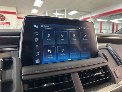 Used 2024 Chevrolet Tahoe LT image 22