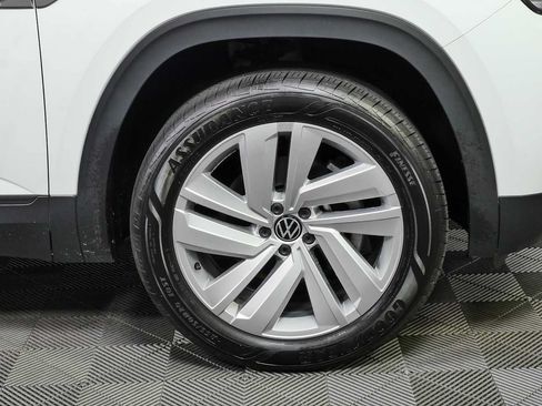 Certified 2023 Volkswagen Atlas Cross Sport SE FWD image 36