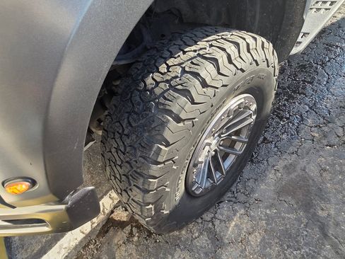 Used 2020 Ford F150 Raptor w/ Equipment Group 802A Luxury AWD/4WD image 10