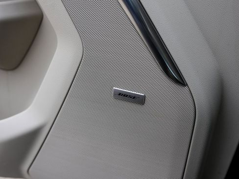 Certified 2022 GMC Yukon Denali w/ Denali Premium Package image 25