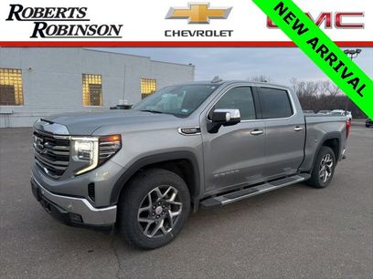 Used 2023 GMC Sierra 1500 SLT w/ SLT Premium Plus Package