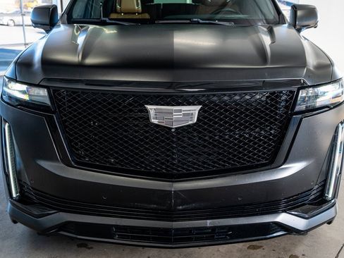 Used 2021 Cadillac Escalade Sport w/ Driver Assist Tech Package image 14