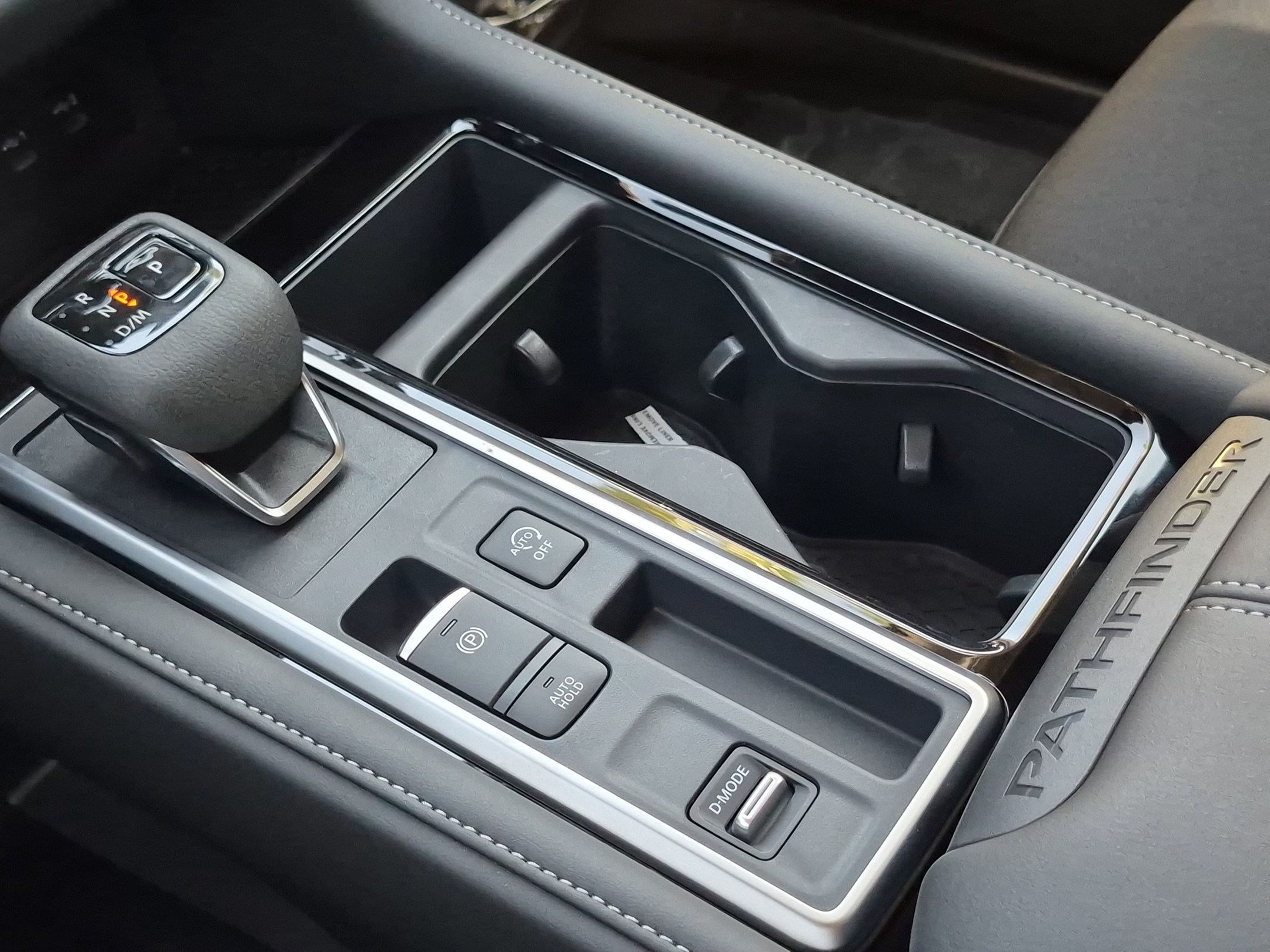 New 2026 Nissan Pathfinder SV FWD image 18