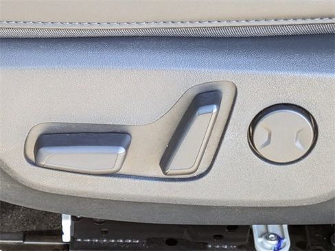 Used 2024 Kia Niro Wind image 23