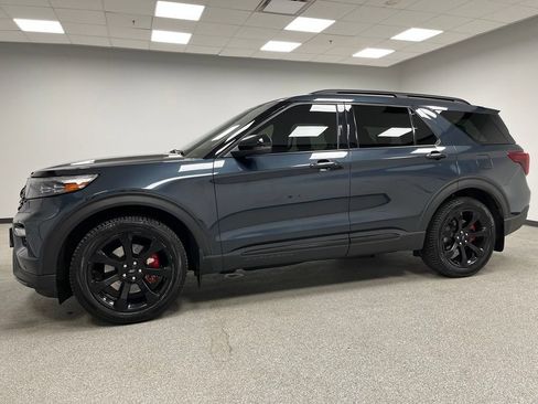 Used 2022 Ford Explorer ST w/ Equipment Group 401A AWD/4WD image 5