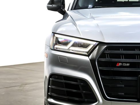 Used 2020 Audi SQ5 Premium Plus w/ Premium Plus Package image 14