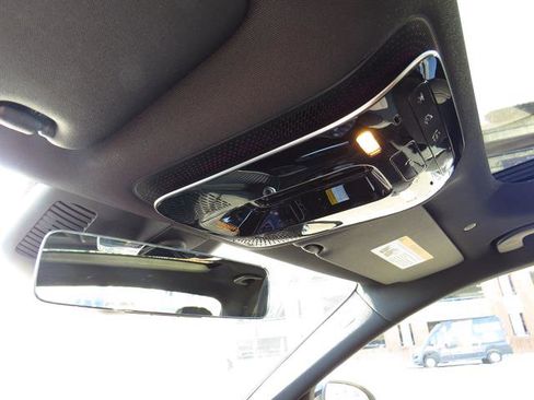 Used 2025 Mercedes-Benz C 300 4MATIC Sedan image 16