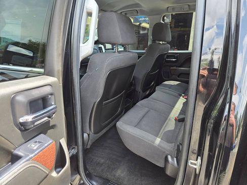 Used 2015 GMC Sierra 2500 SLE AWD/4WD image 10