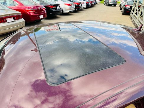 Used 2008 Mercedes-Benz E 350 4MATIC Sedan image 8