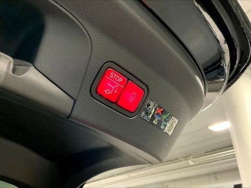 Used 2025 Mercedes-Benz GLE 53 AMG 4MATIC Coupe image 31