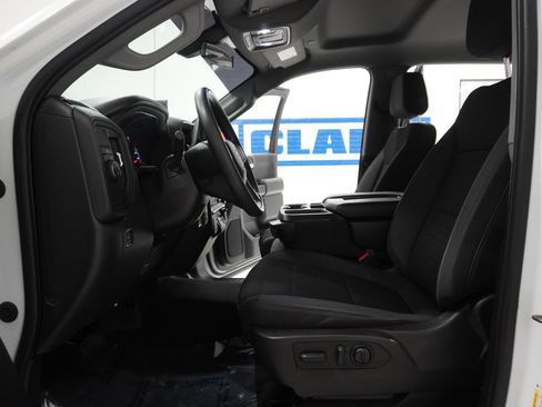 Used 2022 Chevrolet Silverado 1500 Custom RWD image 12