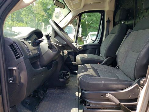 Used 2019 RAM ProMaster 2500 FWD image 5
