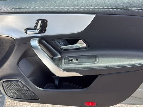 Used 2025 Mercedes-Benz CLA 250 image 14