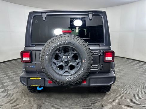 Used 2023 Jeep Wrangler Unlimited w/ Cold Weather Group image 4