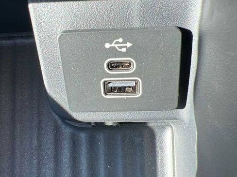 Used 2026 Ford Expedition Tremor AWD/4WD image 38