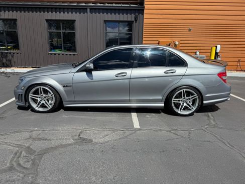 Used 2009 Mercedes-Benz C 63 AMG Sedan image 2
