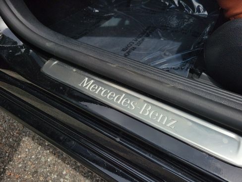Used 2023 Mercedes-Benz C 300 Sedan image 21