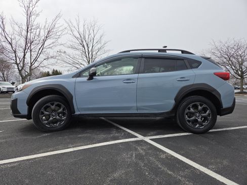Used 2021 Subaru Crosstrek 2.5i Sport w/ Moonroof Package image 16
