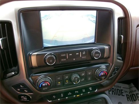 Used 2019 Chevrolet Silverado 3500 High Country w/ Duramax Plus Package image 30