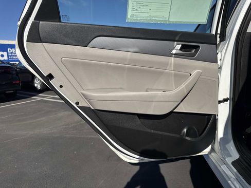 Used 2019 Hyundai Sonata SE image 23