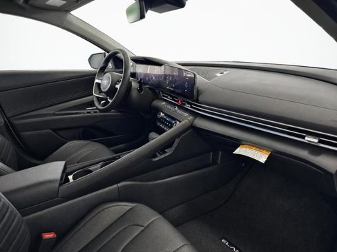 New 2026 Hyundai Elantra Limited FWD image 43